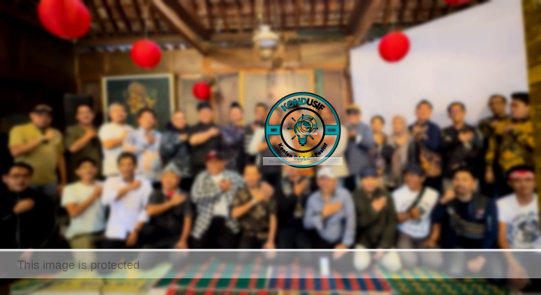 Forum Keberagaman Nusantara (FKN) Jawa Barat resmi diluncurkan dalam sebuah acara bersejarah di Padepokan Parukuyan, Bandung. Foto: Rifa'i