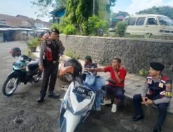 Humanis, Tiga Personel Samapta Datangi Ojek Pangkalan Terminal Ciamis Beri Imbauan Kamtibmas