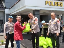 Polres Ciamis Bersama Mahasiswa dan OKP Gelar Baksos Polri Presisi Sambut Ramadhan 1446 H