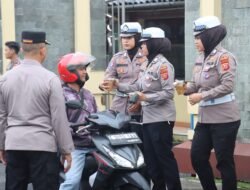 Satlantas Polres Ciamis Berbagi Takjil, Hadirkan Keberkahan di Jalanan Ramadan