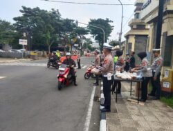 Polres Ciamis Kembali Gelar Aksi Berbagi Takjil, Wujud Kepedulian di Bulan Suci Ramadhan