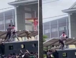 Aksi Duel Demonstran vs Polisi di Atas Truk yang Menggemparkan, Tolak UU TNI