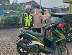 Polsek Pameungpeuk Bantu Tukang Ojek 70 Tahun yang Kehilangan Motor Akibat Penipuan