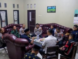 Wujud Sinergitas Polri dan Pemerintah, Polsek Banjarsari Hadiri Pelantikan Perangkat Desa Sindanghayu