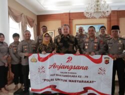 Dir Samapta Polda Jabar Kunjungi Komjen Pol (Purn) Nana S. Permana dalam Anjangsana HUT Bhayangkara ke-79