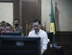Tom Lembong Nilai Vonis 4,5 Tahun Sarat Kejanggalan: “Hak Saya sebagai Menteri Diabaikan”