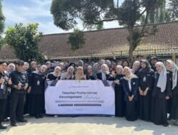 Workshop Wayground PBI UIN Sunan Gunung Djati Dorong Guru Melek Teknologi