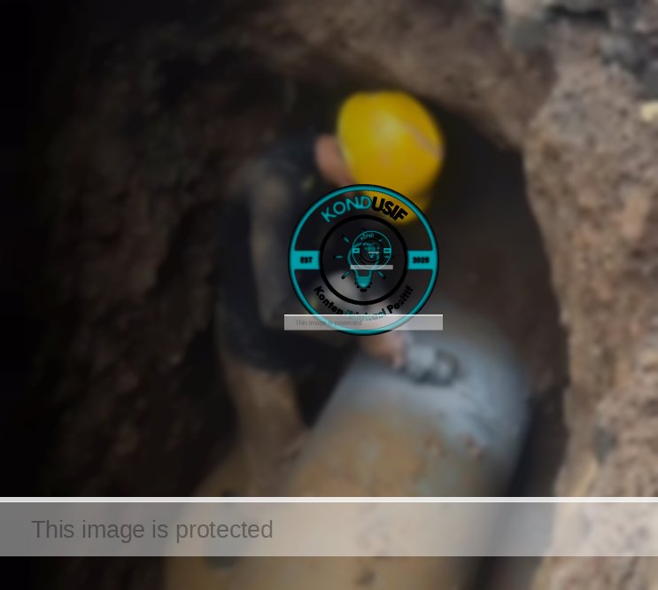 Proses perbaikain pipa (istimewa)