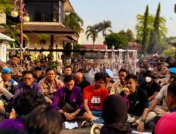 Herdiat Respons Tuntutan Mahasiswa: Ciamis 7 Tahun Bebas Kenaikan Pajak