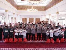 Kapolda Jabar Gelar Doa Bersama dengan Anak Yatim dan Personel Polda untuk Kedamaian Bangsa