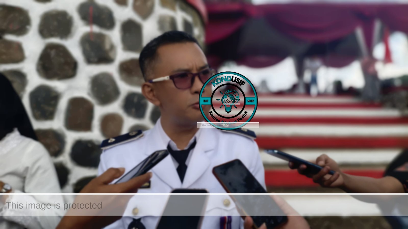 Kepala Desa Panjalu H. Yuyus Surya Adinegara