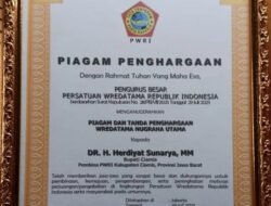 Peduli Purnabakti, Bupati Ciamis Raih Penghargaan Wredatama Nugraha Utama
