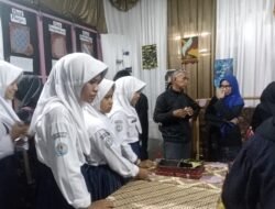 SMPN 3 Manonjaya Studi Banding ke SMPN 1 Manonjaya, Kagumi Kreativitas Pensi dan Pameran Seni