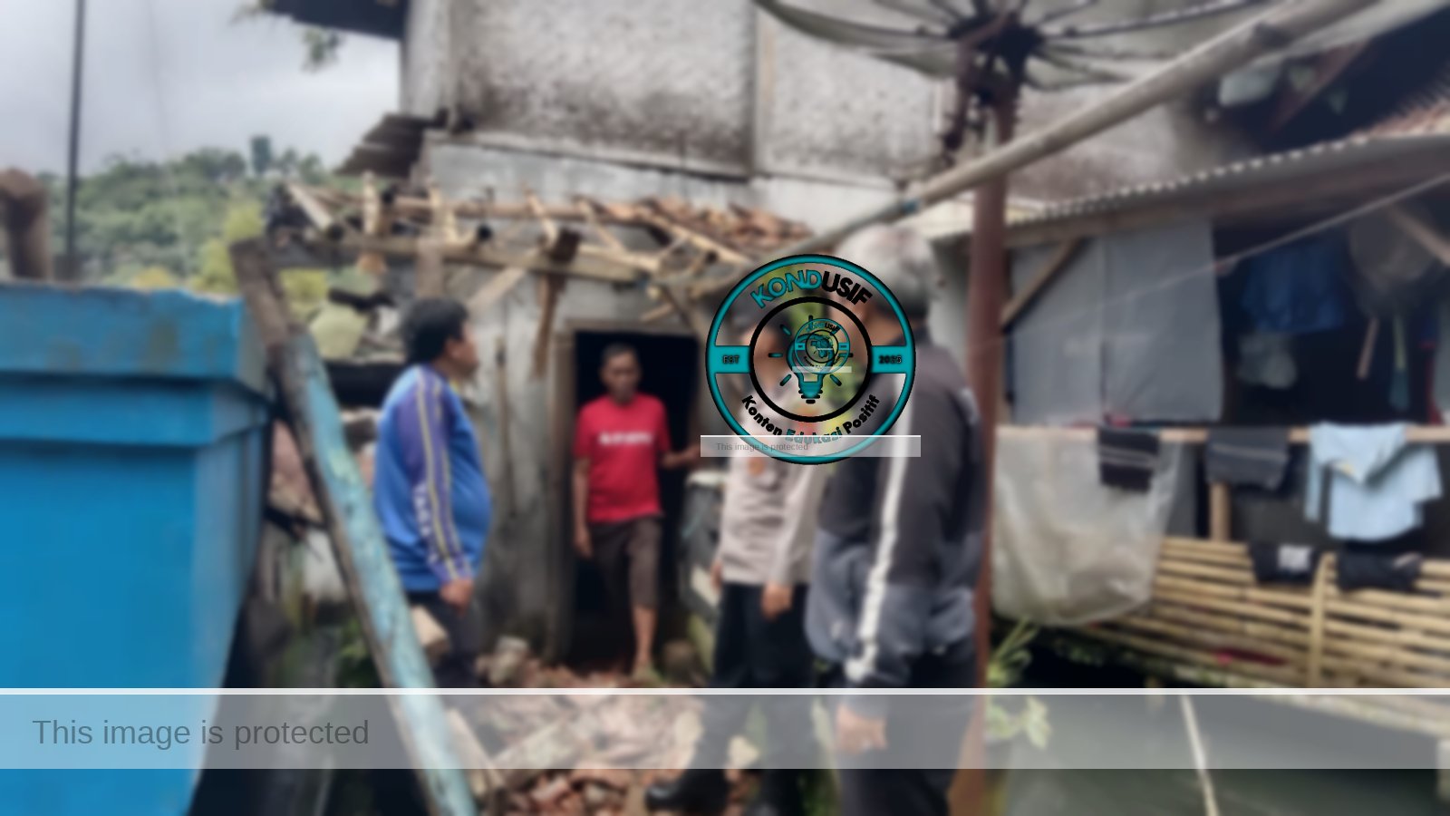 Polsek Cihaurbeuti gerak cepat tangani rumah warga ambruk