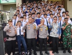 Momen Inspiratif: Siswa SMPN 4 Ciamis Berjumpa dan Berfoto Dengan Kapolda Jabar dan Forkopimda