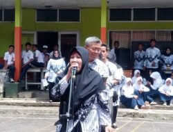 Meriah dan Penuh Makna, Begini Cara SMPN 1 Manonjaya Peringati Hari Guru 2025