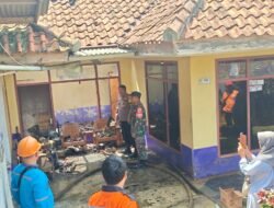 Api Mengamuk di Handap Herang, Polisi dan Damkar Berhasil Kendalikan Situasi