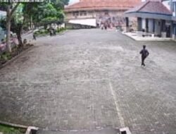 CCTV Detik-Detik Pendopo FKIP Unsil Ambruk Viral, Mahasiswa Panik Berhamburan