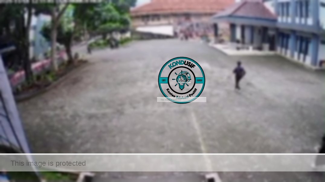 Detik-detik Pendopo FKIP Unsil roboh, sumber foto : instagram/@unsil.story