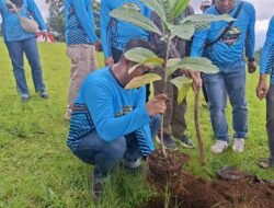 Penanaman Pohon Kapolres Ciamis di Bukit Baros Disambut Filosofi Karinding
