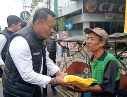 HUT ke-78 Reserse, Polres Ciamis Bagikan Ratusan Beras ke Pekerja Lapangan