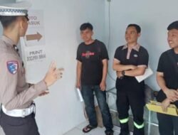 Bangun Budaya Tertib Berlalu Lintas, Satlantas Polres Ciamis Turun Langsung Sapa Pengguna Jalan