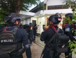 Jaga Keamanan Nataru, Tim Gabungan Polres Ciamis dan Brimob Sisir Objek Vital