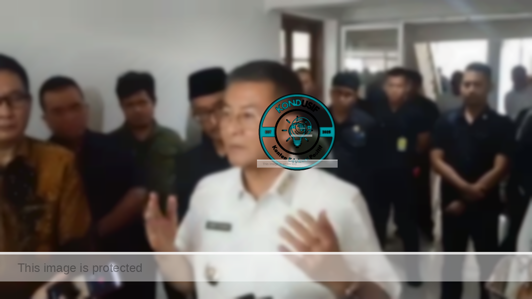 Wagub Jabar Erwan Setiawan saat menanggapi soal kasus Resbobb, foto: tangkapan layar akun tiktok @floaja_87