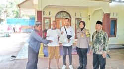 Polsek Ciamis Bantu Korban Angin Puting Beliung, Gerak Cepat Salurkan Bantuan di Baregbeg