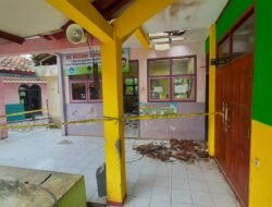 Atap Sekolah Ambruk di Sukadana Ciamis, Polsek Pasang Garis Polisi di Perpustakaan SDN