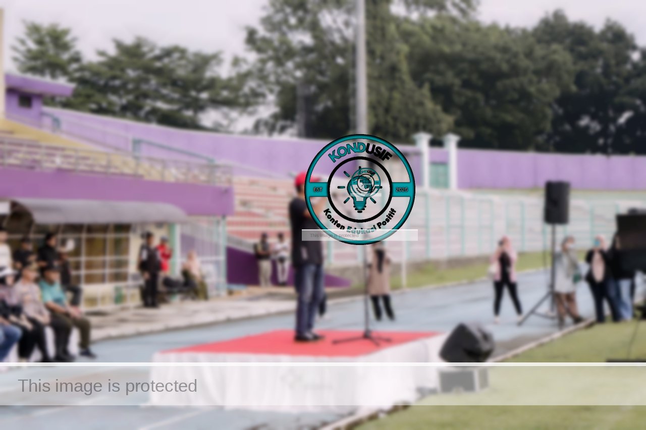 Respons Instruksi Presiden, Bupati Herdiat Turun Gunung Pimpin Korve Massal (foto: Humas Pemkab Ciamis)