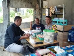 Bangun Kedekatan, Bhabinkamtibmas Polsek Cipaku Ajak Tokoh Masyarakat Jaga Kondusivitas Desa