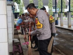 Bahu-Membahu, Polri-TNI dan ASN Ciamis “Kepung” Sampah di Fasilitas Umum