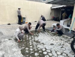 Wujudkan Mako Nyaman dan Asri, Personel Polsek Cikoneng Gelar Aksi Korve Bersama