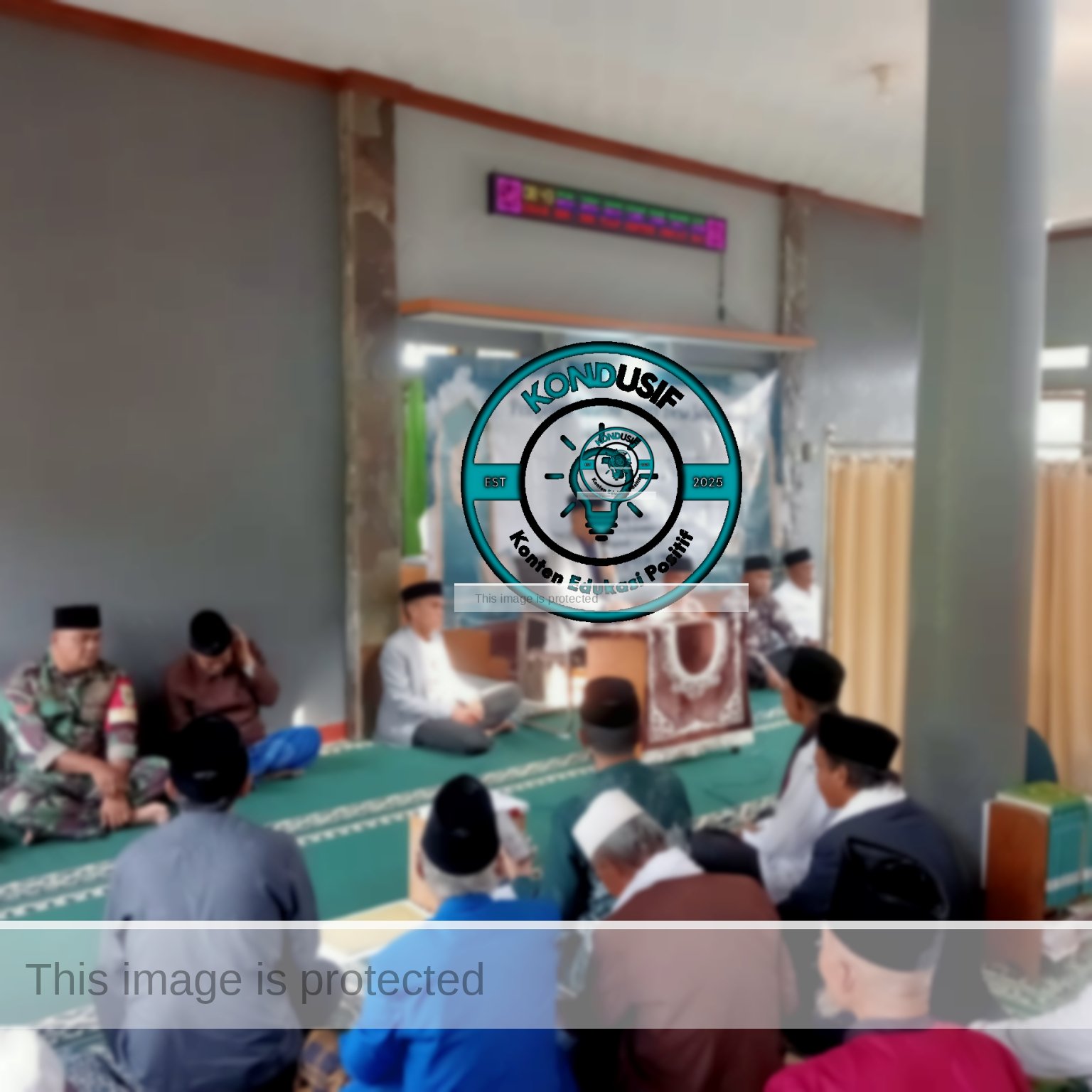 Polsek Rajadesa Hadiri Safari Ramadan di Desa Sukajaya