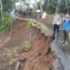 TPT Jalan Penghubung Desa Sukahaji Ambrol Diguyur Hujan