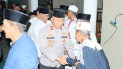 Wakapolres Ciamis Bersama Forkopimda Gelar Tarawih Keliling, Perkuat Silaturahmi dan Kamtibmas di Lakbok