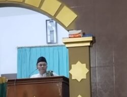 Kuliah Subuh di Desa Nasol: Ustaz Rifa’i Ingatkan Jemaah Kejar Lailatul Qadar dan Waspada Isu Sosial