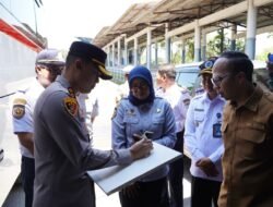 Pastikan Mudik Aman, Kapolres dan Wali Kota Tasikmalaya “Ubek” Terminal Indihiang