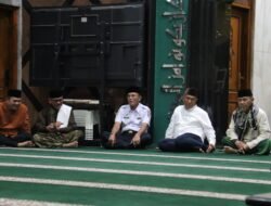 Pastikan Kesiapan Sholat Ied, Bupati Herdiat Cek Langsung Area Masjid Agung