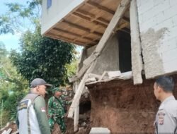 Tanah Longsor Hantam Permukiman di Singajaya, Empat Keluarga Terpaksa Mengungsi