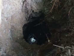 Damkar Ciamis Berhasil Evakuasi Pria yang Terjatuh ke Sumur Sedalam 10 Meter