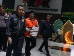 KPK Resmi Tahan Mantan Menag YCQ dalam Kasus Korupsi Kuota Haji
