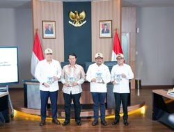 Pemerintah Rilis Buku Saku 0%, Jurus Baru Pastikan Bansos Tepat Sasaran