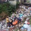 Misteri di Balik Gundukan Sampah: Pensiunan Asal Bekasi Ditemukan Tak Bernyawa di Karangpawitan