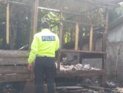 Geger! Rumah Panggung di Limbangan Garut Ludes Terbakar, Diduga Dipicu Ledakan Korek Gas
