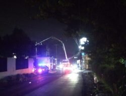 Gercep! Polisi Urai Macet di Jalur Samarang Garut Usai Terima Laporan 110