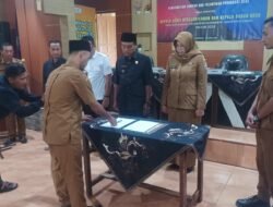Sinergitas Polri, Polsek Ciamis Kawal Pelantikan Perangkat Desa Gunung Sari
