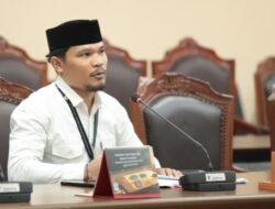 Jurnalis Cabut Gugatan Soal Jabatan Anggota Dewan di Organisasi Penerima Dana Hibah