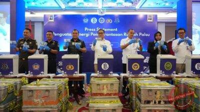 BI Musnahkan uang palsu (sumber foto:BI)